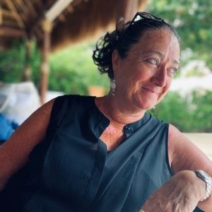 Meet your Posher, Sensational